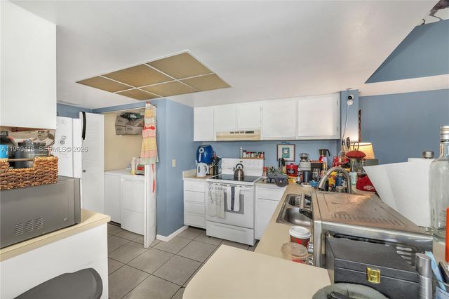 9266 W Atlantic Blvd 1038, Coral Springs, FL 33071