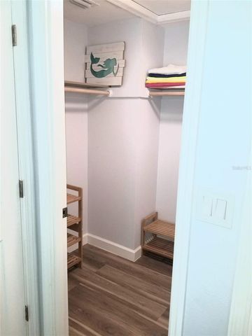 1868 WHARF ROAD, Sarasota, FL 34231