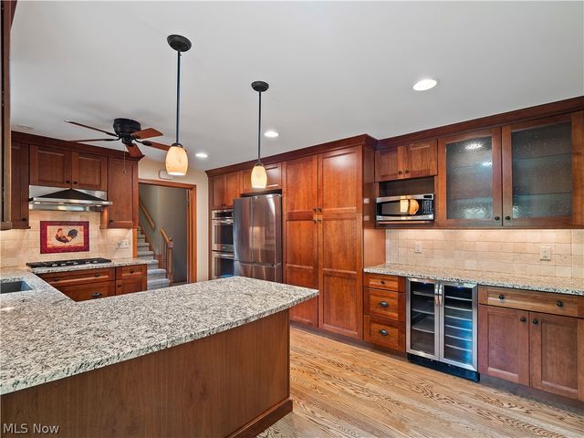 15225 Hook Hollow Road, Novelty, OH 44072