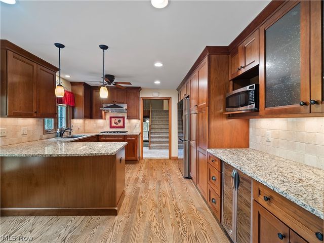15225 Hook Hollow Road, Novelty, OH 44072