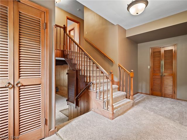 15225 Hook Hollow Road, Novelty, OH 44072