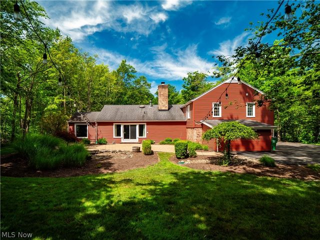 15225 Hook Hollow Road, Novelty, OH 44072