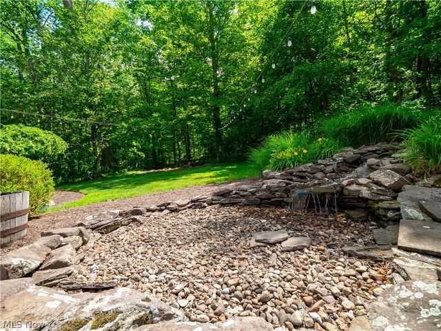 15225 Hook Hollow Road, Novelty, OH 44072