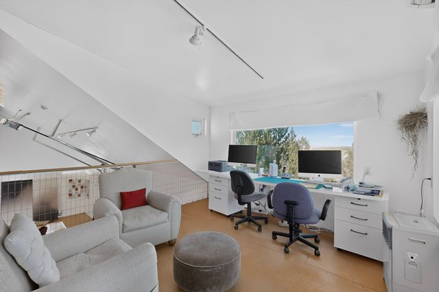 22 Palo Duro, Santa Fe, NM 87506