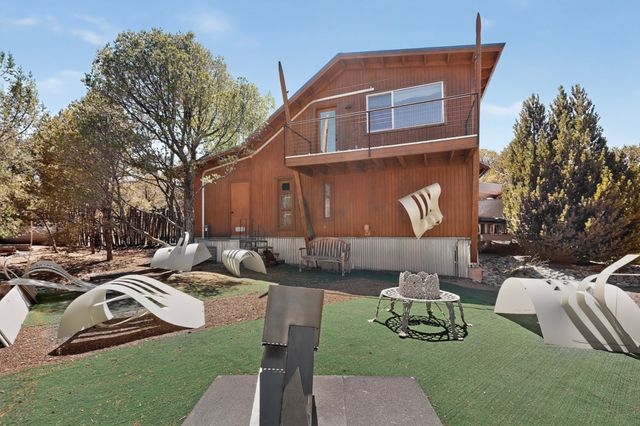 22 Palo Duro, Santa Fe, NM 87506