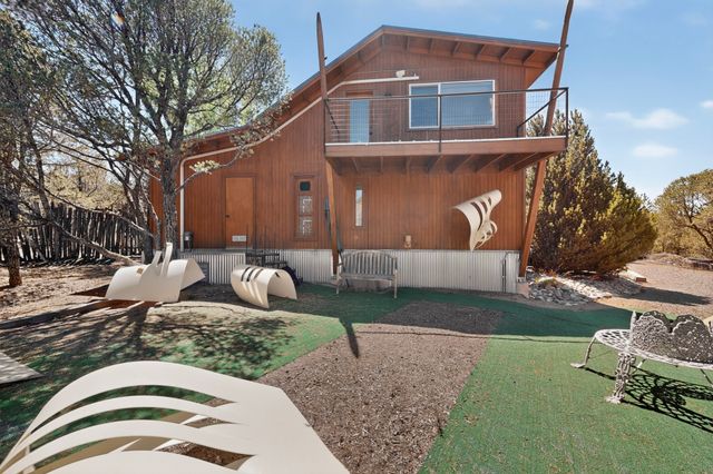 22 Palo Duro, Santa Fe, NM 87506