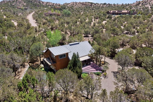 22 Palo Duro, Santa Fe, NM 87506