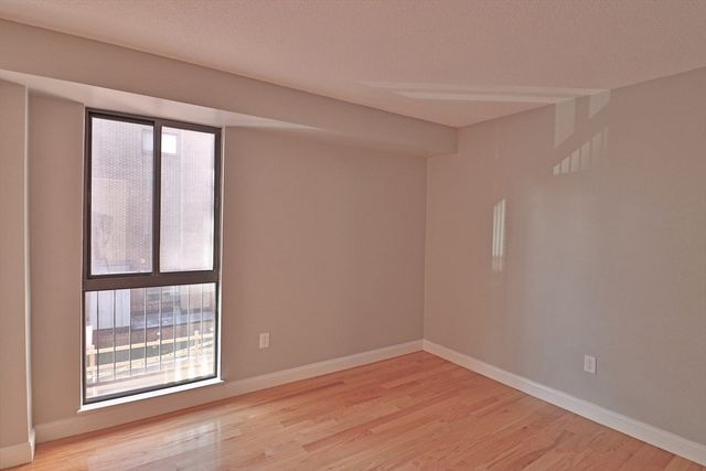 1850 Beacon St. 304, Brookline, MA 02445