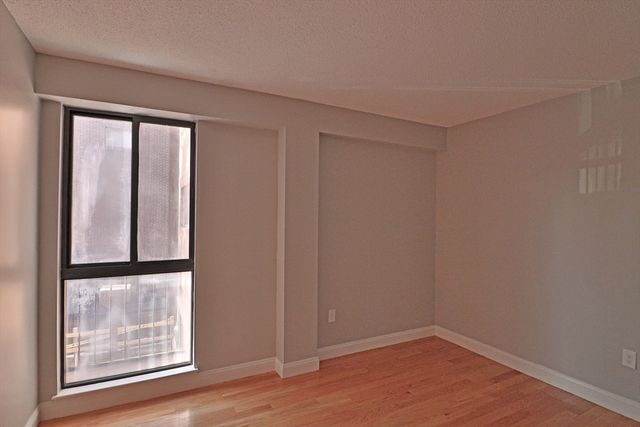 1850 Beacon St. 304, Brookline, MA 02445