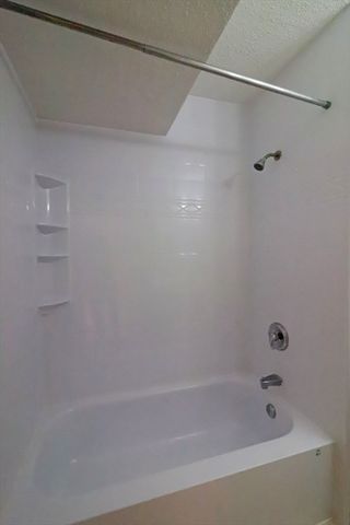 1850 Beacon St. 304, Brookline, MA 02445