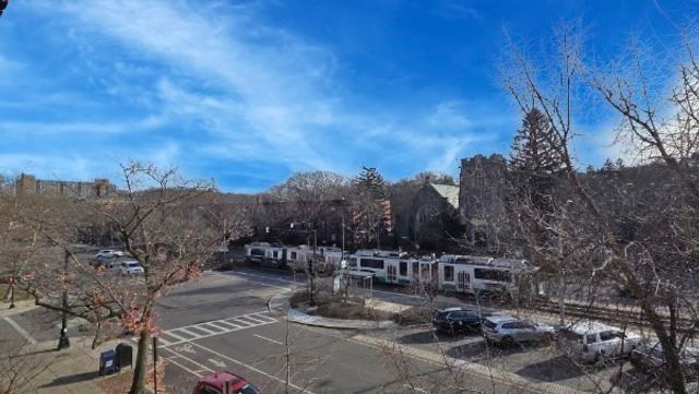 1850 Beacon St. 304, Brookline, MA 02445