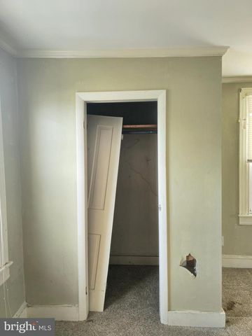 16 W HOWARD ST, Viola, DE 19979