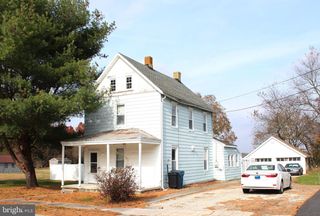 16 W HOWARD ST, Viola, DE 19979