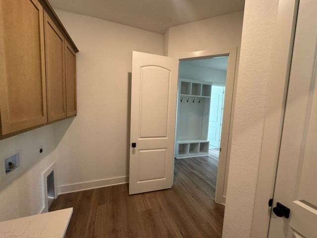 707 Water Side Drive, Van Alstyne, TX 75495