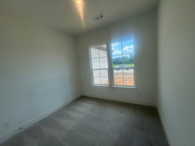 707 Water Side Drive, Van Alstyne, TX 75495