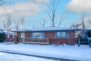 32653 Beacon Lane, Fraser, MI 48026