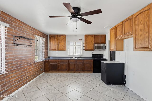 1013 E EASON Avenue, Buckeye, AZ 85326