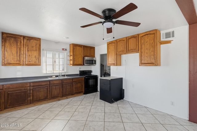 1013 E EASON Avenue, Buckeye, AZ 85326