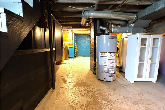 453 Spring St, Centerville, PA 15358