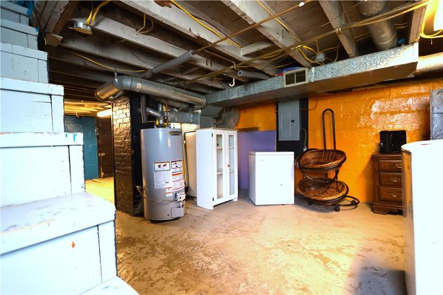 453 Spring St, Centerville, PA 15358