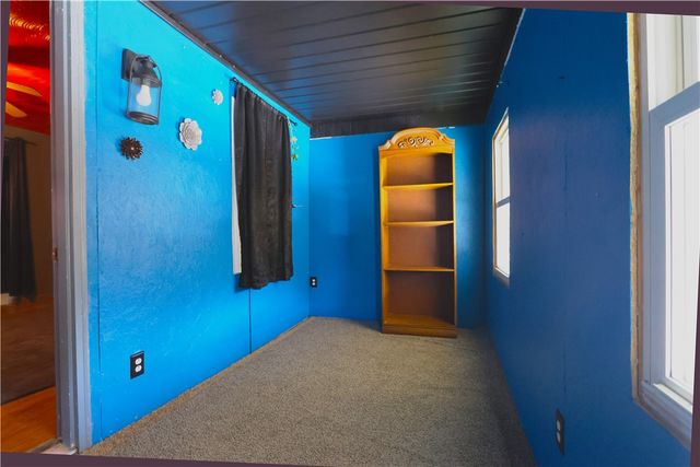 453 Spring St, Centerville, PA 15358