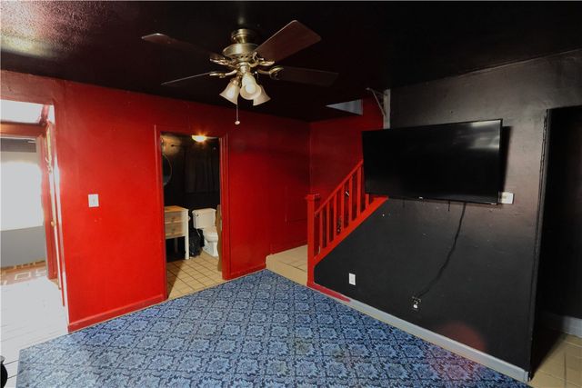 453 Spring St, Centerville, PA 15358