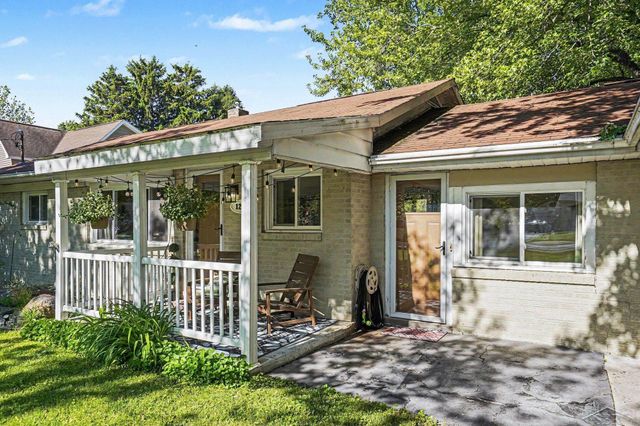 1225 Harding Road, Essexville, MI 48732