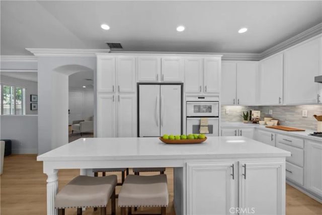 25415 Thoreau Way, Stevenson Ranch, CA 91381