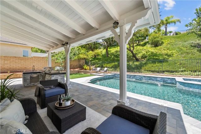 25415 Thoreau Way, Stevenson Ranch, CA 91381