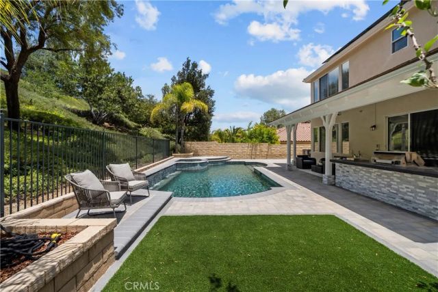 25415 Thoreau Way, Stevenson Ranch, CA 91381