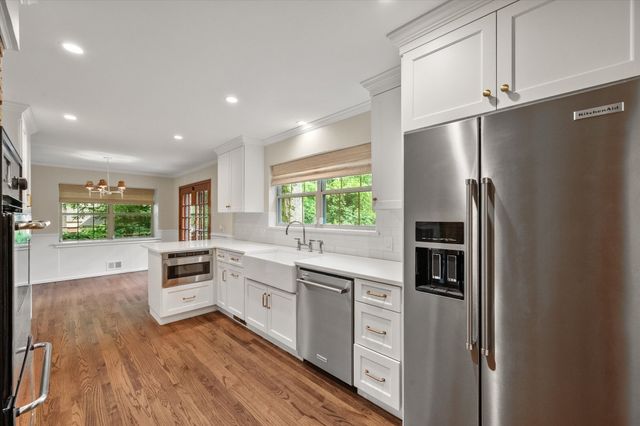 10111 Estate Lane, Dallas, TX 75238