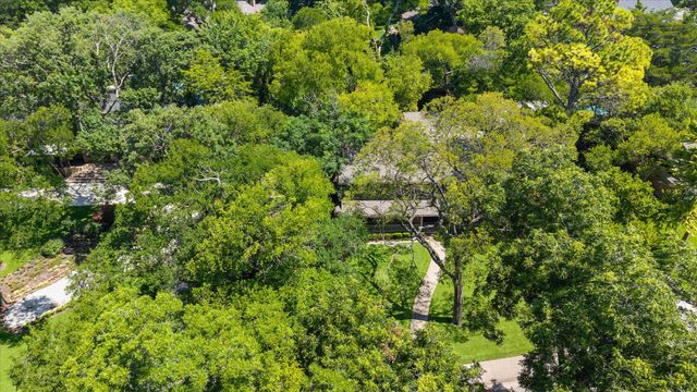 10111 Estate Lane, Dallas, TX 75238