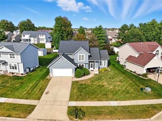 7128 Summerland Ridge Road NE, Cedar Rapids, IA 52402