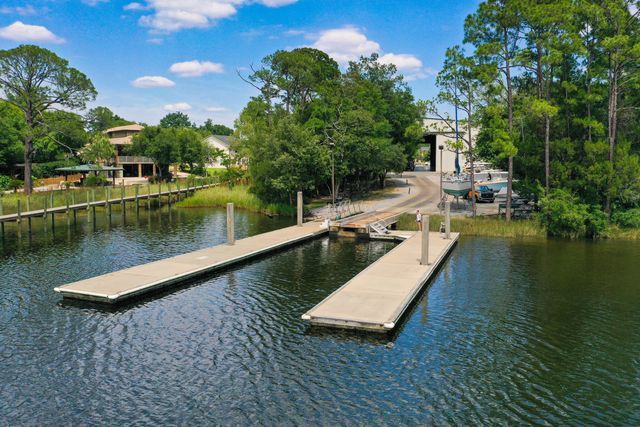 4244 Skipjack Cove, Niceville, FL 32578