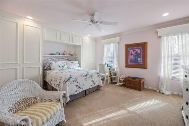 1109 Roaring Springs Road 1109, Fort Worth, TX 76114