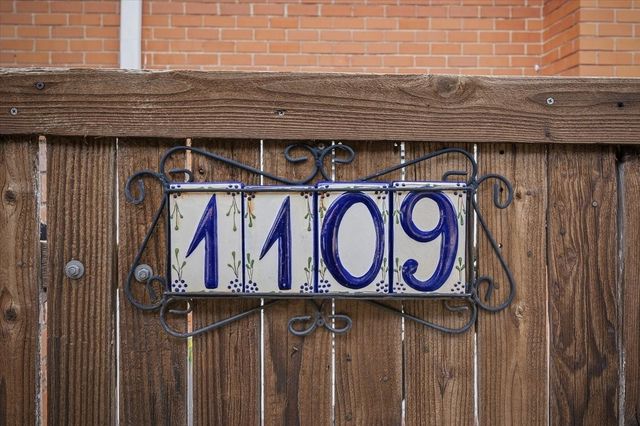 1109 Roaring Springs Road 1109, Fort Worth, TX 76114