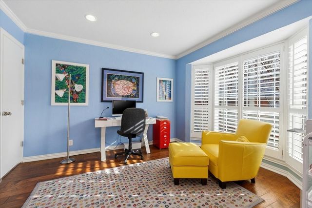 1109 Roaring Springs Road 1109, Fort Worth, TX 76114