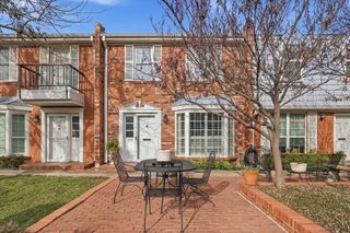 1109 Roaring Springs Road 1109, Fort Worth, TX 76114