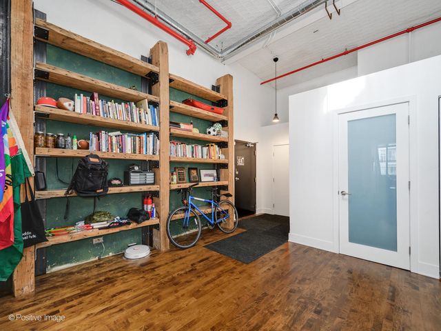 1617 S Michigan Avenue 312, Chicago, IL 60616