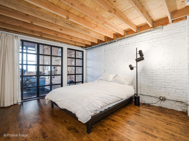 1617 S Michigan Avenue 312, Chicago, IL 60616