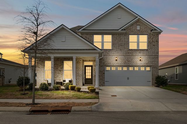 1064 Ewell Farm Cir, Spring Hill, TN 37174