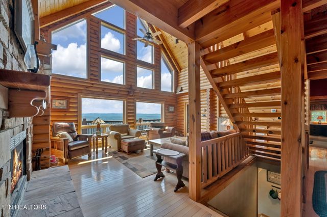 507 Clinch View Rd, New Tazewell, TN 37825