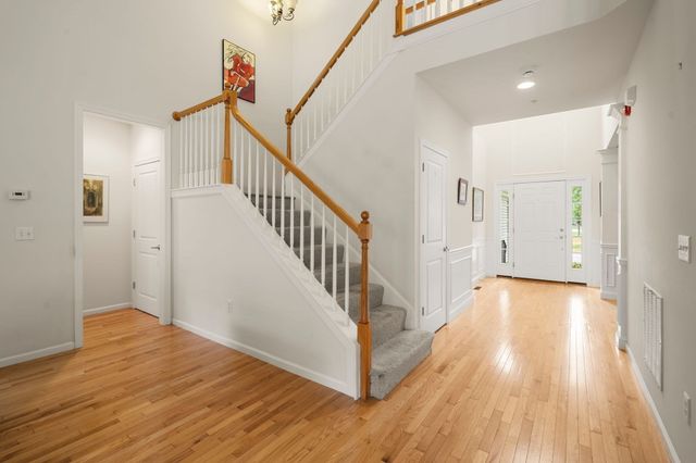 31 Stonebridge Dr 31, Hanson, MA 02341