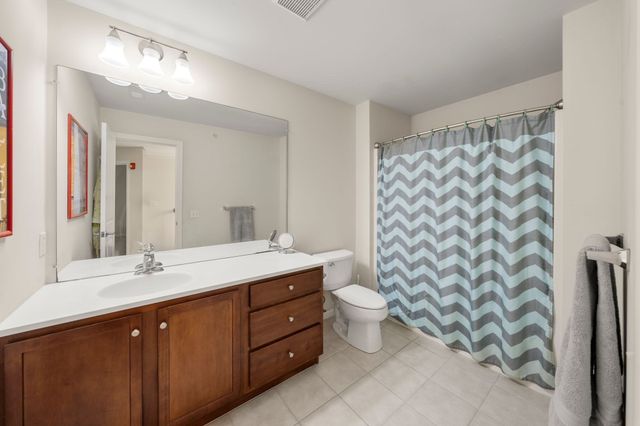 31 Stonebridge Dr 31, Hanson, MA 02341