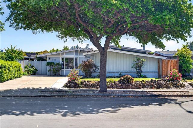 786 Lakewood Drive, Sunnyvale, CA 94089