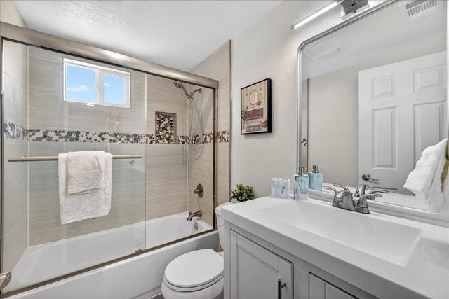 786 Lakewood Drive, Sunnyvale, CA 94089