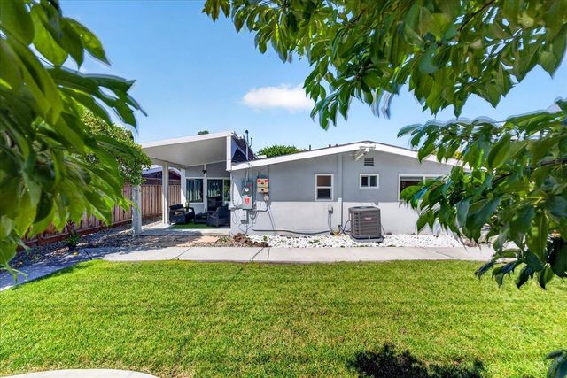 786 Lakewood Drive, Sunnyvale, CA 94089