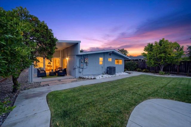 786 Lakewood Drive, Sunnyvale, CA 94089