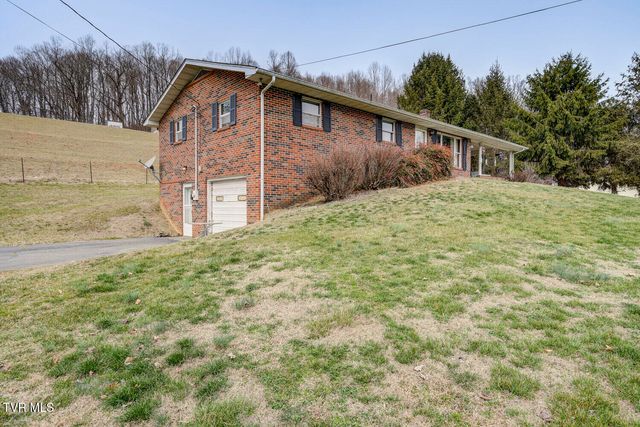 1215 Old Boones Creek Road, Jonesborough, TN 37659