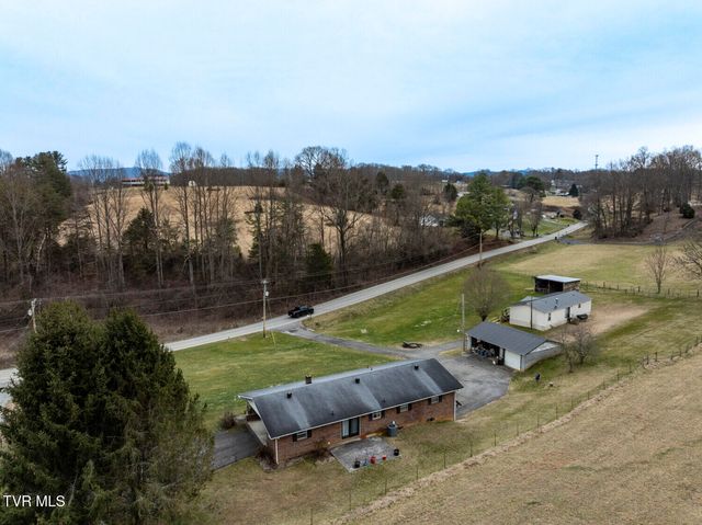1215 Old Boones Creek Road, Jonesborough, TN 37659